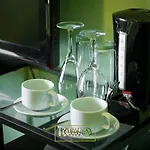 London K W Hotel